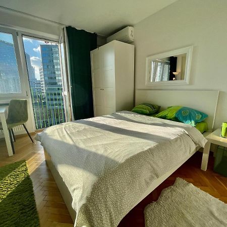 Super Apartament Green Rondo Onz Metro Nowe Wifi 300 Mb/S Aircondition Netflix Spotify وارسو المظهر الخارجي الصورة