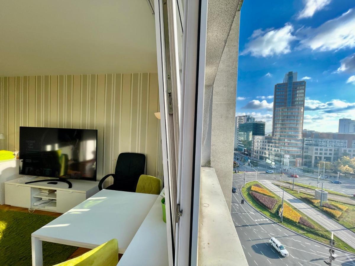 Super Apartament Green Rondo Onz Metro Nowe Wifi 300 Mb/S Aircondition Netflix Spotify وارسو المظهر الخارجي الصورة