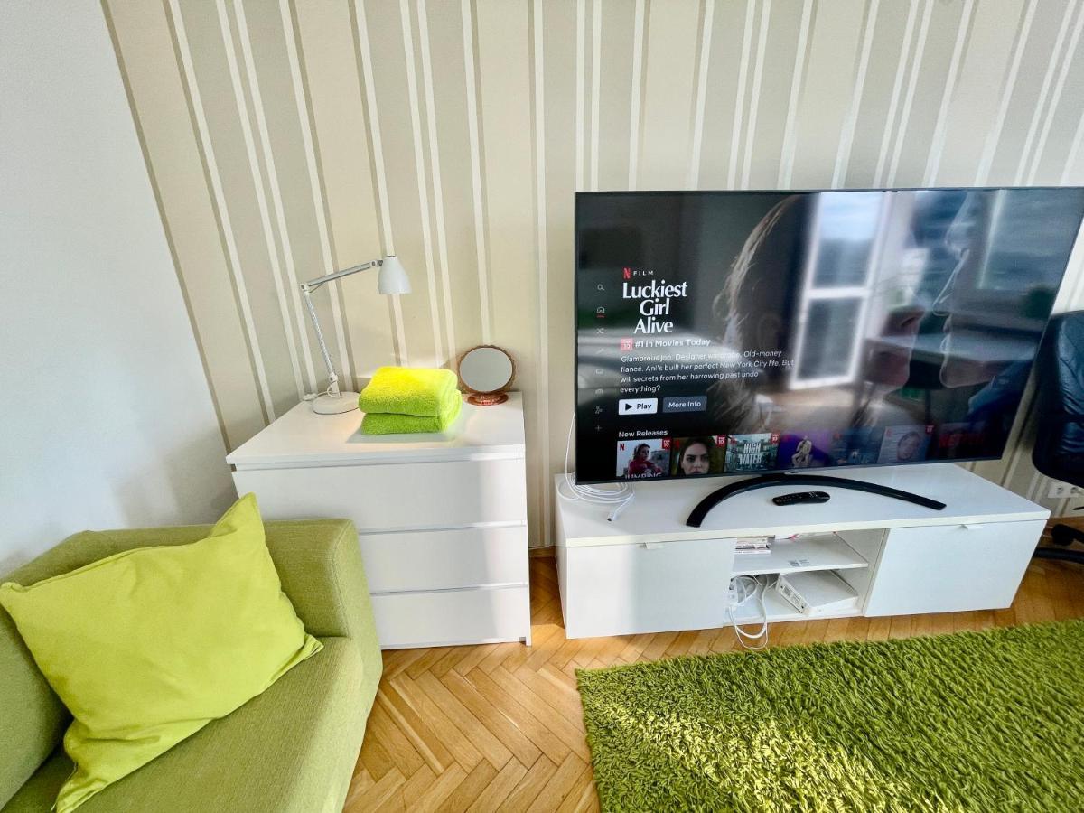 Super Apartament Green Rondo Onz Metro Nowe Wifi 300 Mb/S Aircondition Netflix Spotify وارسو المظهر الخارجي الصورة
